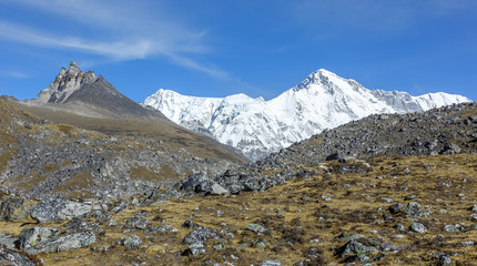 The ridge Mahalangur Himal and Gokyo glacier. Mount Cho Oyu (8201 m) on background - Gokyo region,...