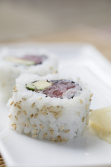 Fresh Tuna Sushi Roll