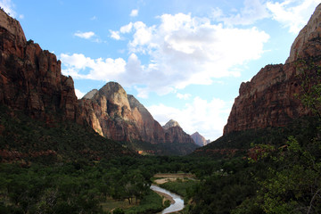 Travel in Zion Park