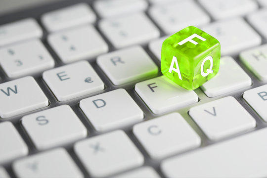 FAQ - Frage Antwort - gr&uuml;ner W&uuml;rfel auf Tastatur