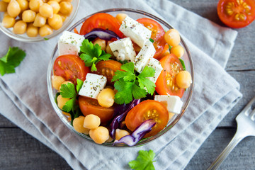 Chickpea and veggie salad