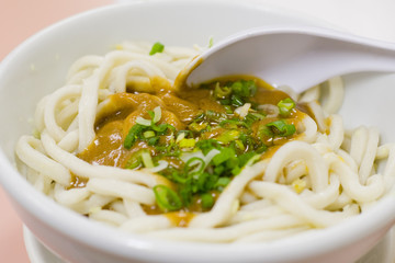Noodles with peanut sauce