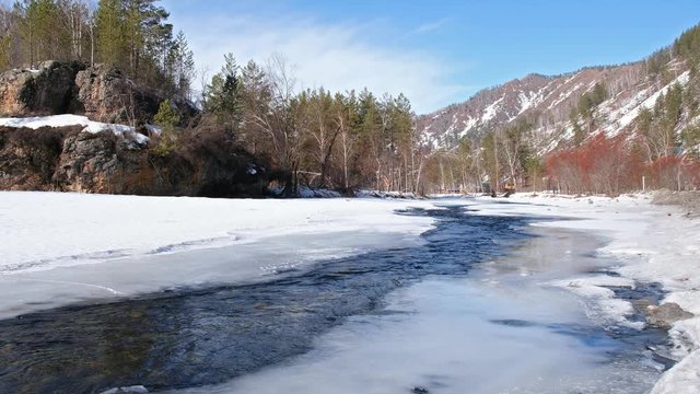 Video waters of Altai river Chemal in winter season