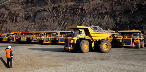 SUPER TRUCKS machine works in a career