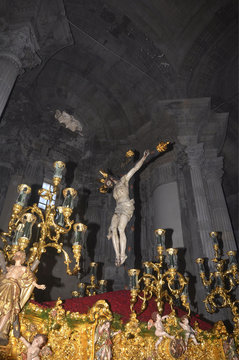 Jesucristo crucificado en el interior de la Catedral de Cádiz. Andalucía.