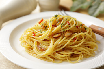 ペペロンチーノ　Pasta aglio, olio e peperoncino
