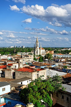 Blick auf Camagüey mit Iglesia Sagrada Corazon de Jesus, Kuba 