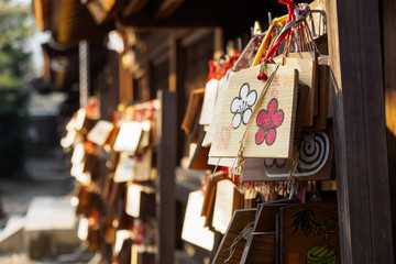 たくさんの絵馬