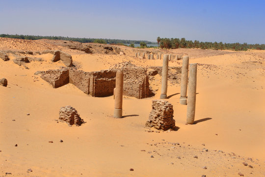 Old Dongola - so called throne Hall in deserted Makuria christian state in old  Sudan
