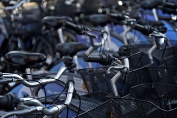 Fototapeta na wymiar Bicicletas de Berlin