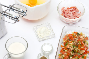 Omelet preparation : Ingredients to prepare omelet