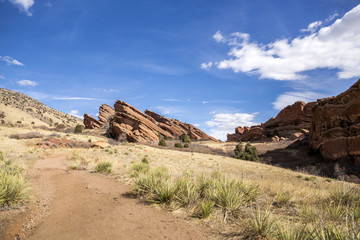 Fototapeta na wymiar Hiking Trail at Red Rocks Park in Denver, Colorado