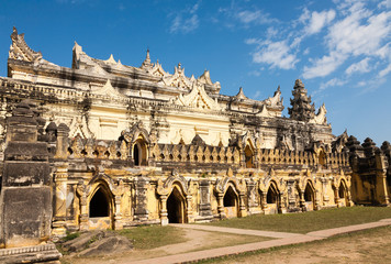 Maha Aung Mye Bon Zan monastery, Mandalay, Burma