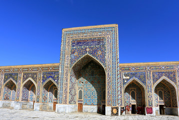 Fototapeta na wymiar Medieval oriental structure with arches