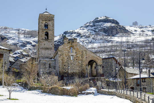 Roman Church of the Nativity of the Mother of God of Durro (Catalonia - Spain).