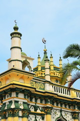 Fototapeta na wymiar Domes and minarets of the mosque Abdul Gaffoor, Singapore 