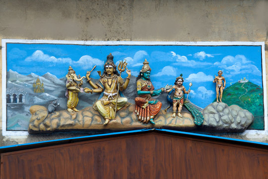 Statue of Shiva and Family, Madurai