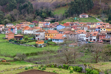 Fototapeta na wymiar Cue is a small village in Asturias. Spain.