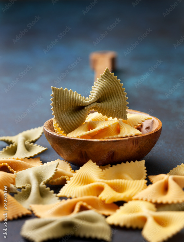 Poster italian pasta farfalle