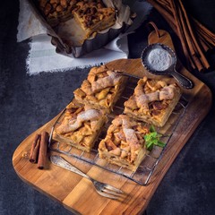 Apple cake