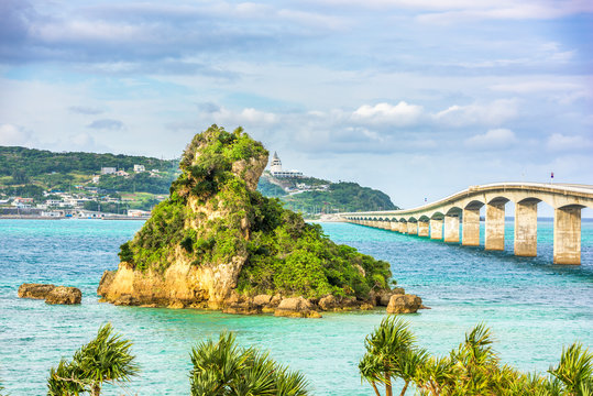 Kouri Island and Kouri Bridge in Okinawa, Japan.