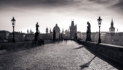 Obraz premium Panoramic monochrome view of Charles bridge in long exposure, Prague