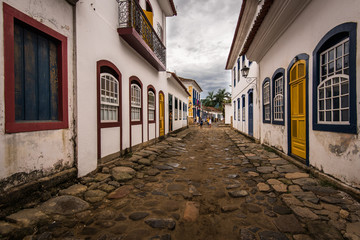 Fototapeta na wymiar Cobblestone Streets and Colonial Portuguese Style Houses in Historical Center of Paraty, Brazil