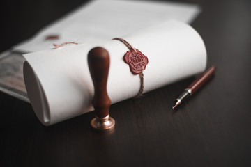 Last Will and testament document with pen and notary seal