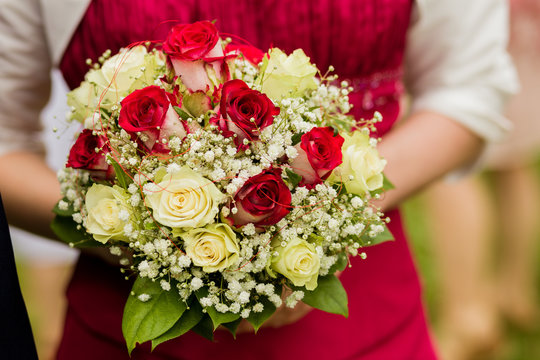 bouquet de flores, flores de boda rosas rojas rosas blancas