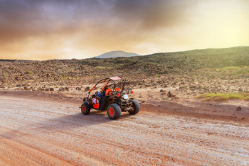 aventure en buggy dans le désert