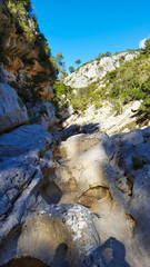 Gorges d'Ollioules - cuves du Destel
