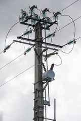 réseau électrique et transformateur