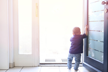 Alle Türen stehen ihm offen - Kindheit mit strahlender Zukunft 