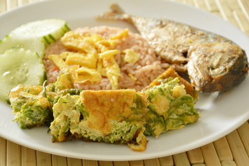 spicy fried rice shrimp chili paste sauce eat couple with egg and mackerel