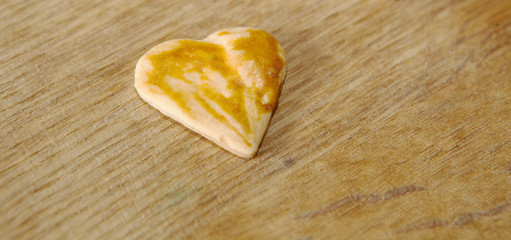 petits biscuits en forme de cœur
