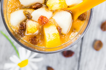 Fruit dizzy delicious pear mousse raisins