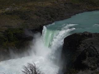Río, cascada, torres del paine, patagonia