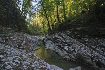 Вдоль реки Псахо. Мокрый каньон. Окрестности Сочи. Каньоны реки Псахо.