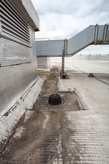 flat roof drain