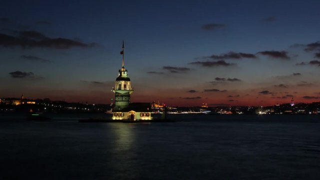 Time lapse sunset of Istanbul maiden tower