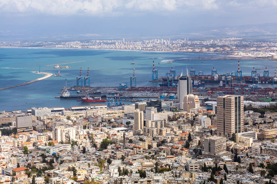 Stadtpanorama - Haifa in Israel