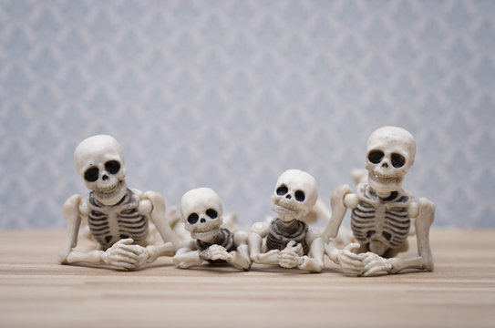Skeleton family portrait