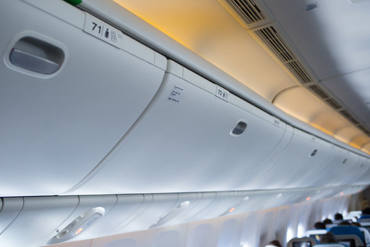 Gep&auml;ckfach im Flugzeug