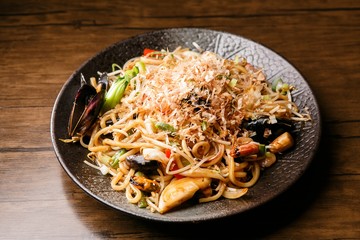Stir-fried Seafood Udon