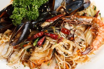 Stir-fried Seafood Udon