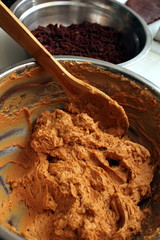 the process of cooking cream