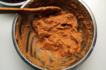 the process of cooking cream