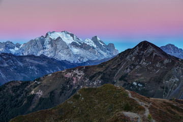 Fototapeta na wymiar Mountain at sunrise, Dolomites, Italy