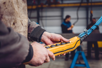 Overhead Crane Operator