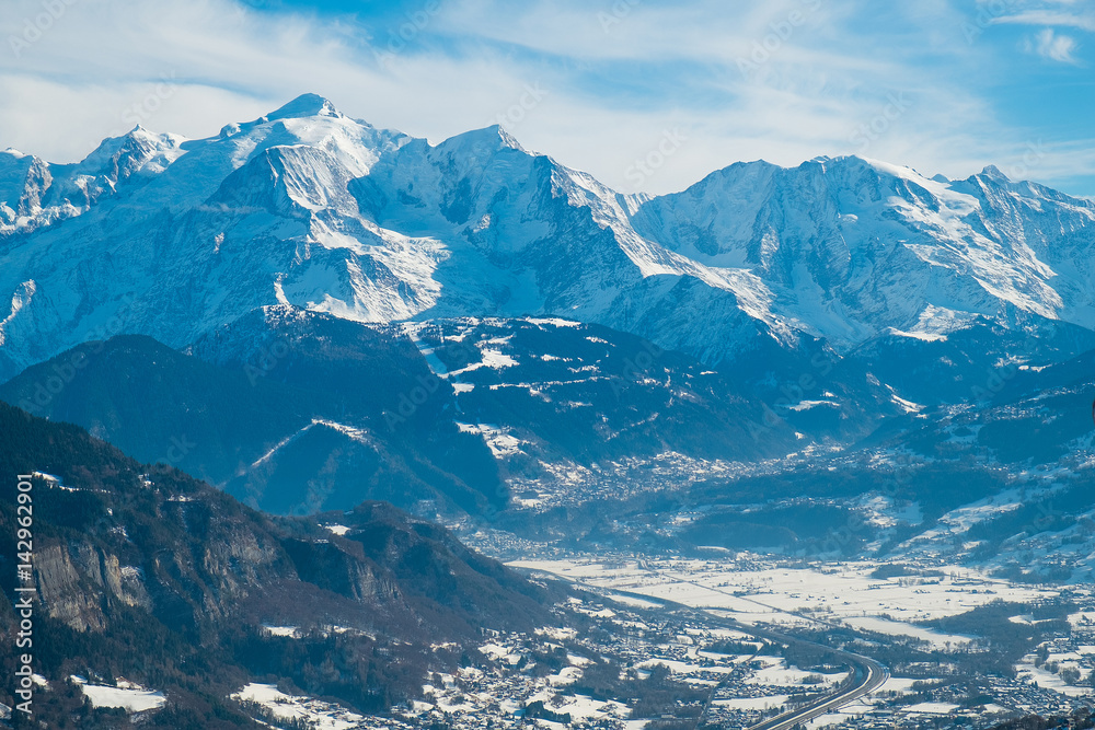 Wall mural Mont Blanc valley